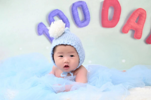 韩城宝宝不哭不闹正常吗